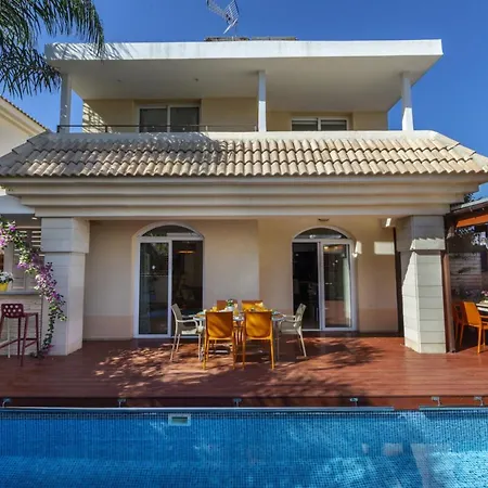 You And Your Family Will Love This Villa, Protaras 1435